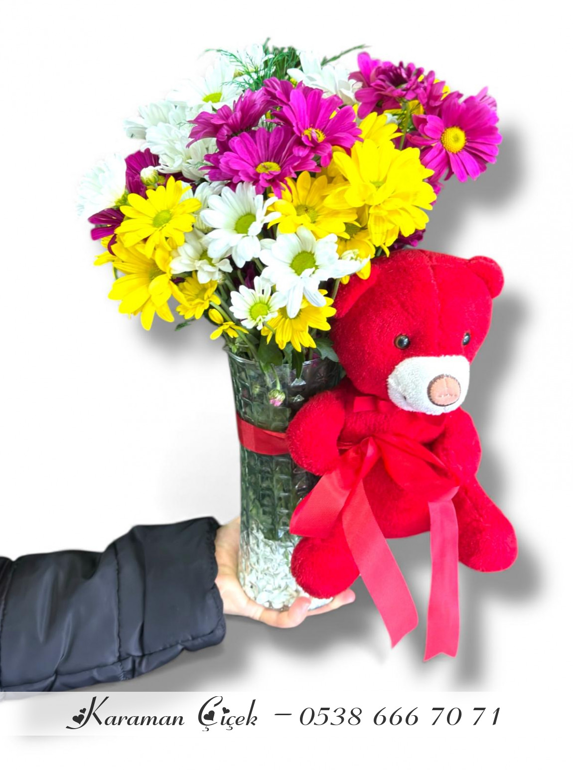 Aşkın En Tatlı Hali: Ayıcık Ve Papatya Bahçesi