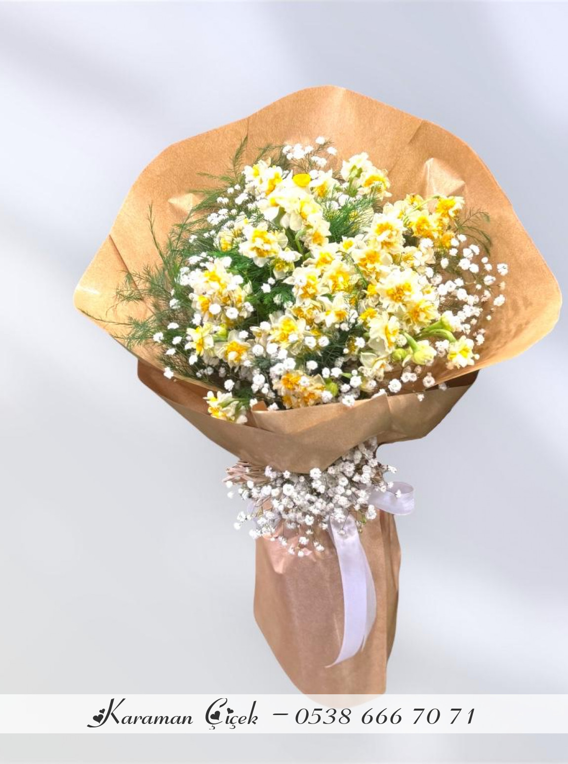 Baharın Müjdecisi: Kokulu Nergis Buketi