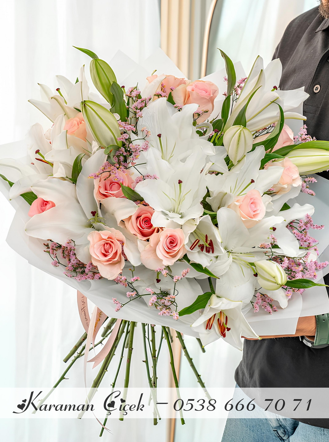Lilyum Ve Pembe Gül Buketi