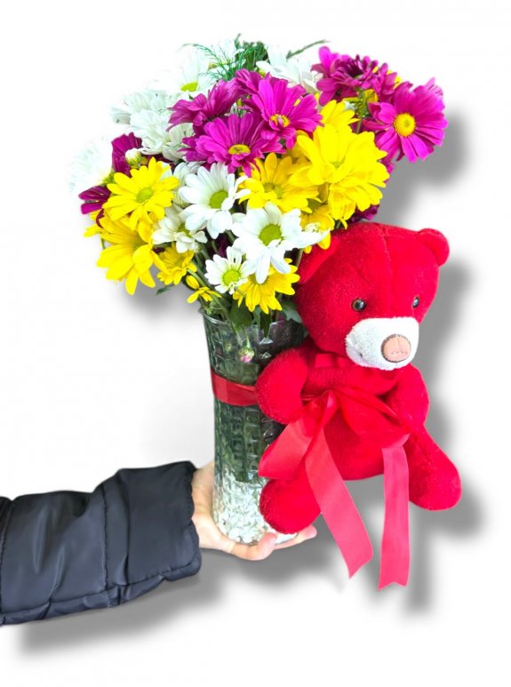 Aşkın En Tatlı Hali: Ayıcık Ve Papatya Bahçesi